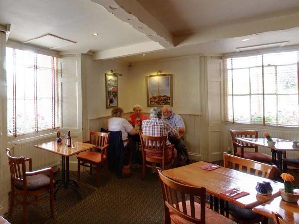 Galmpton The Railway Inn מראה חיצוני תמונה